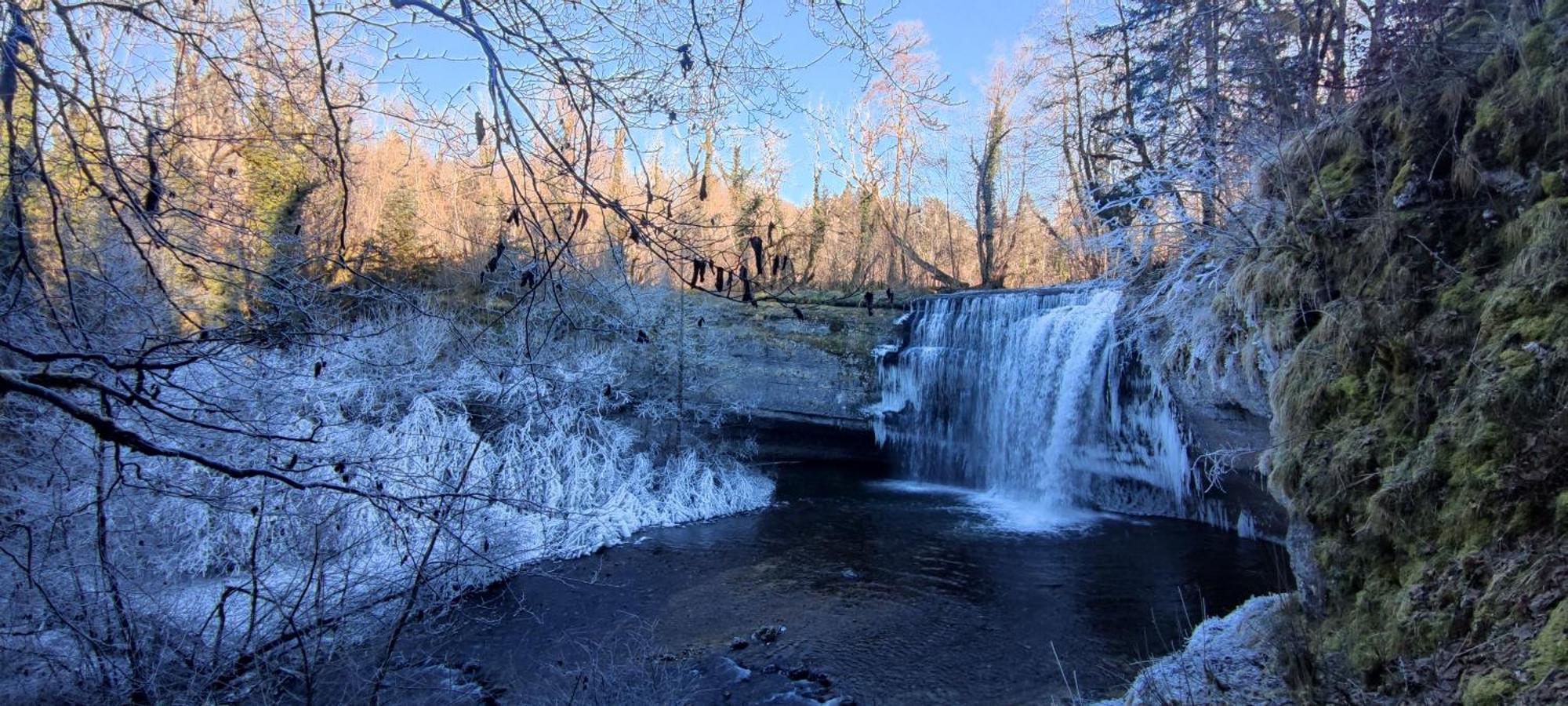 Grimont Gite Au Calme Grand Terrain Circuit Cascades Du Herisson Saugeot Zewnętrze zdjęcie